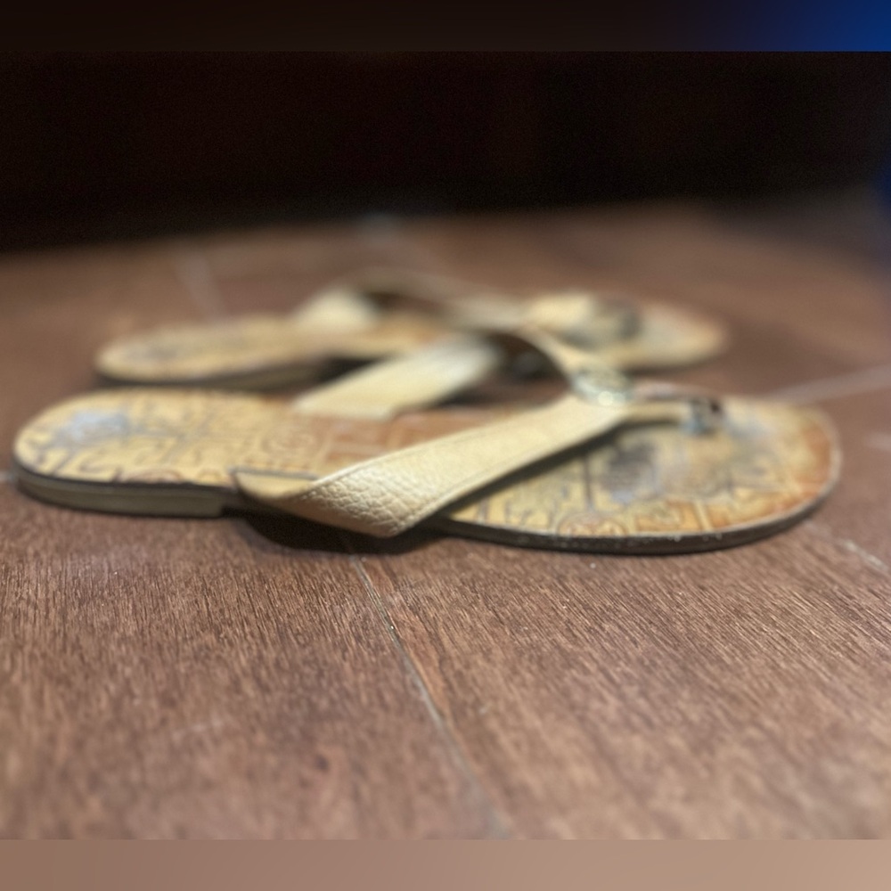 Tory Burch Gold Leather Flip Flop Sandals - Picture 2 of 5
